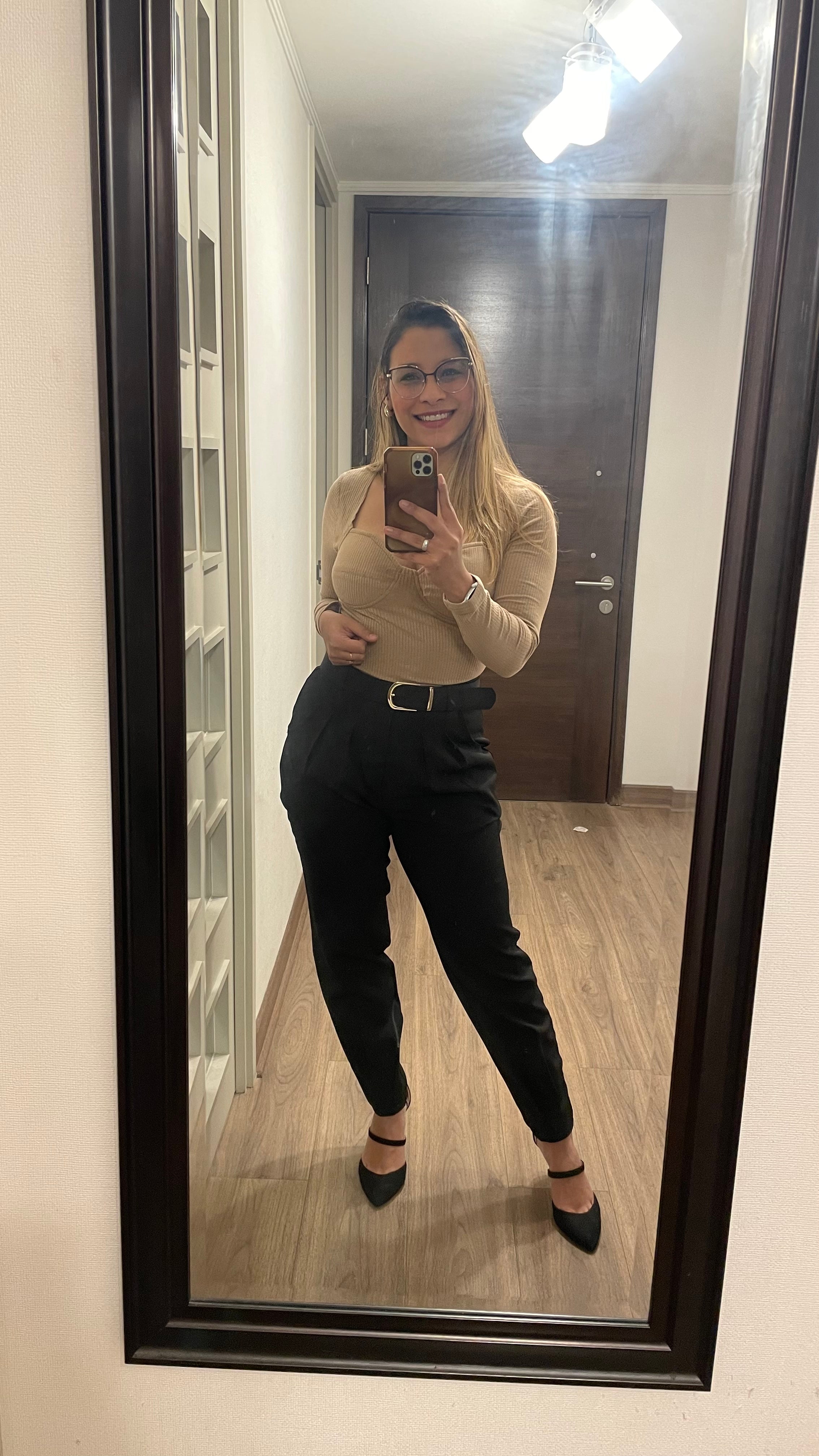 Pantalón Jogger con cinturón Lizz