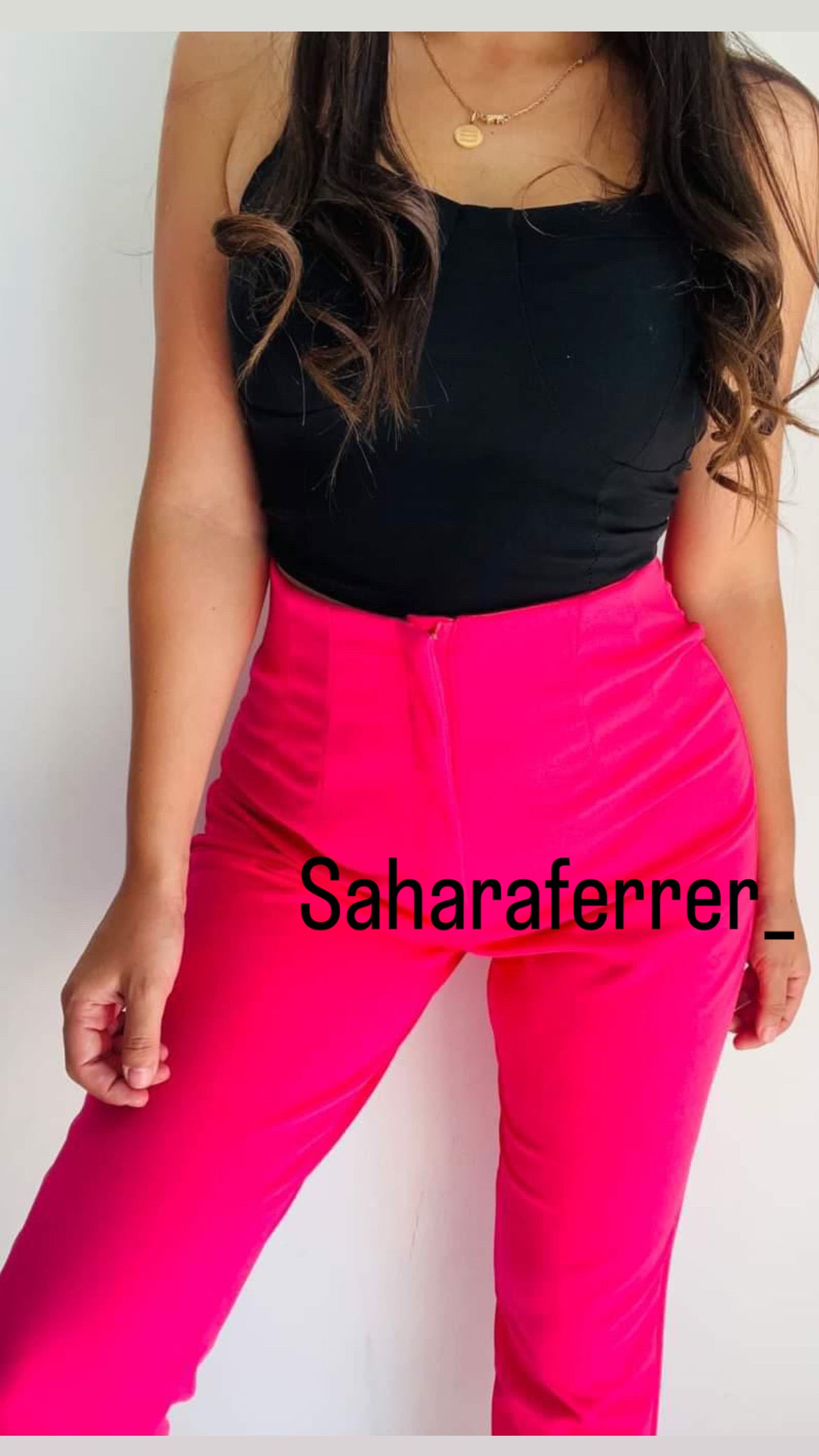 Pantalon con pinzas estilo zara nacional